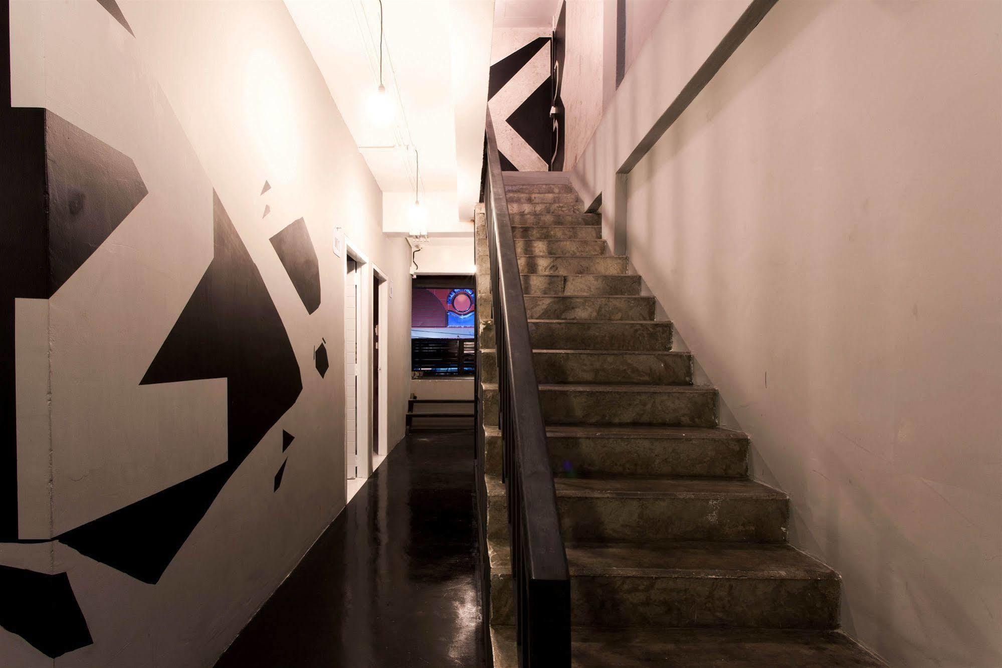 Meroom Phuket Exterior photo